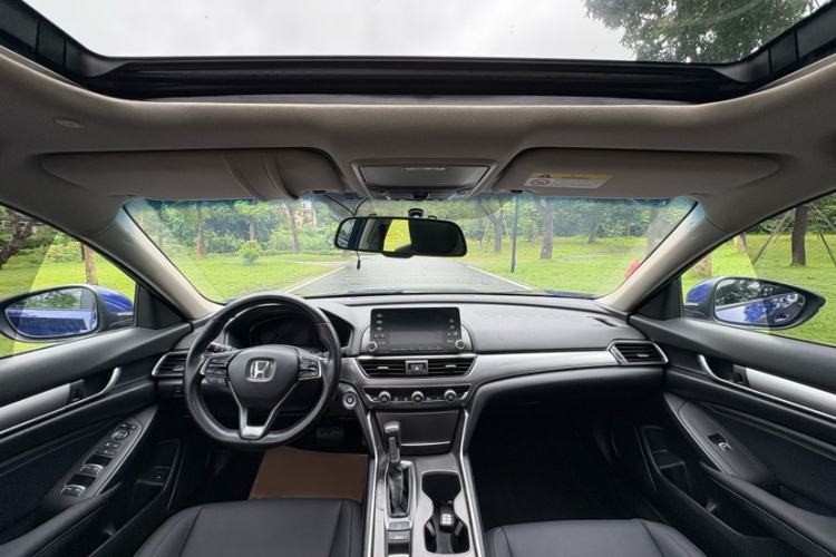 Used Honda Accord 2018 260TURBO Elite Edition China V Interior 2