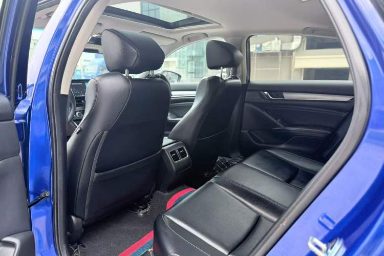 Used Honda Accord 2018 260TURBO Luxury Edition China V Emission Standard Interior 2