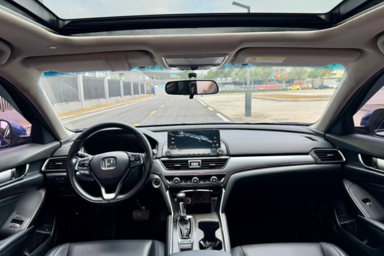 Used Honda Accord 2018 260TURBO Elite Edition China V Interior 2