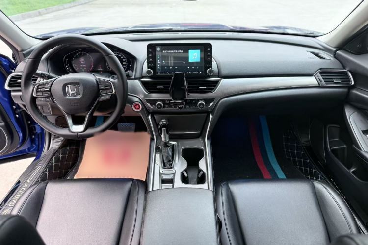 Used Honda Accord 2018 260TURBO Luxury Edition China V Emission Standard Interior 3