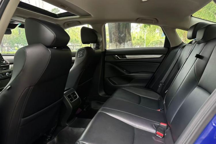 Used Honda Accord 2018 Rui Hybrid 2.0L Rui Ling Version China V Interior 3