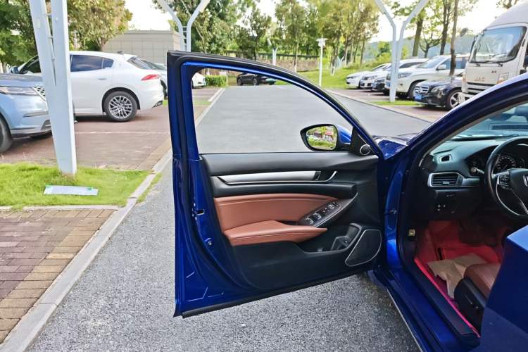 Used Honda Accord 2018 Rui Hybrid 2.0L Rui Ling Edition China VI Interior 3