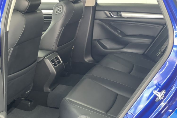 Used Honda Accord 2018 260TURBO Luxury Edition China V Emission Standard Interior 8