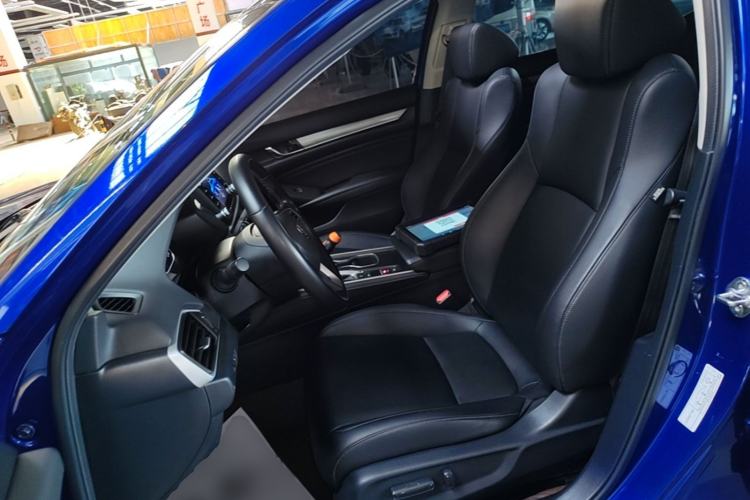 Used Honda Accord 2018 260TURBO Elite Edition China VI Left Front Seat