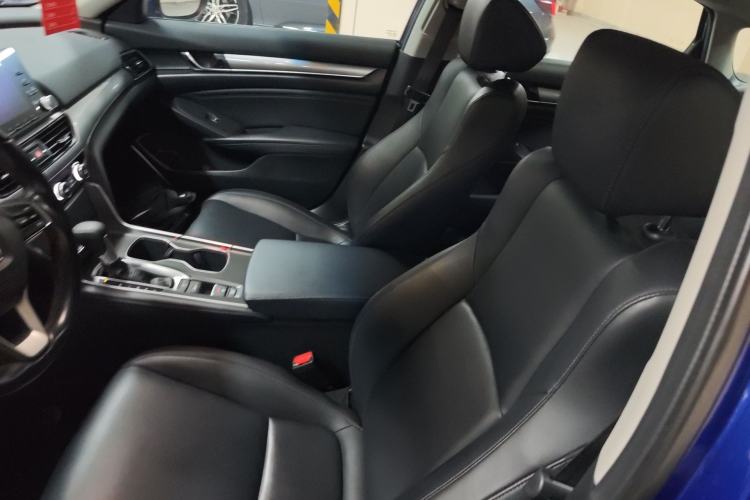 Used Honda Accord 2018 260TURBO Elite Edition China VI Left Front Seat