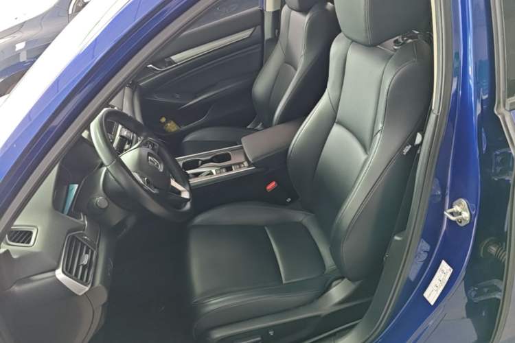 Used Honda Accord 2018 260TURBO Elite Edition China V Left Front Seat