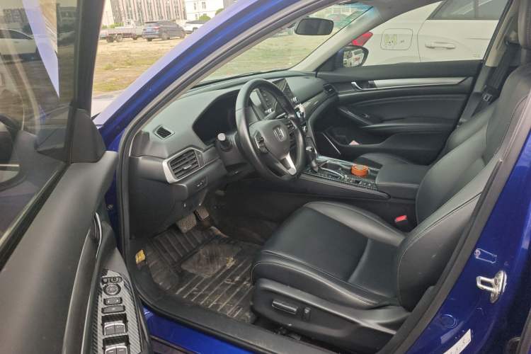 Used Honda Accord 2018 260TURBO Elite Edition China V Left Front Seat