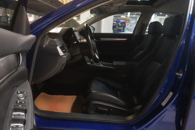 Used Honda Accord 2018 260TURBO Elite Edition China VI Left Front Seat