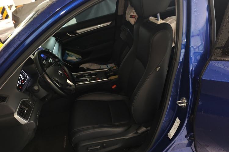 Used Honda Accord 2018 260TURBO Elite Edition China VI Left Front Seat