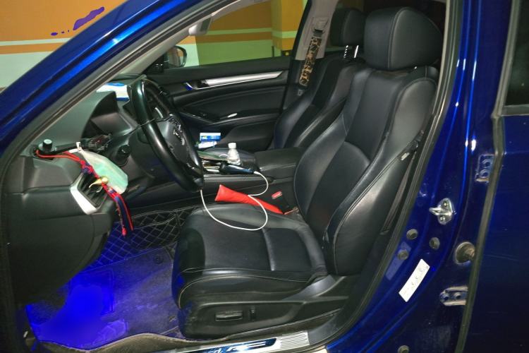 Used Honda Accord 2018 260TURBO Luxury Edition China V Emission Standard Left Front Seat