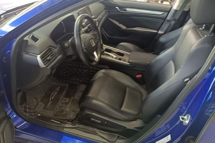 Used Honda Accord 2018 260TURBO Luxury Edition China V Emission Standard Left Front Seat