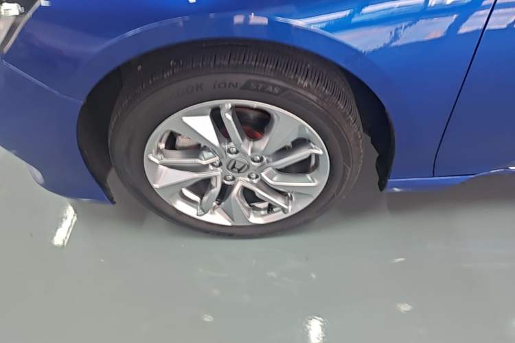 Used Honda Accord 2018 260TURBO Luxury Edition China V Emission Standard Left Front Wheel Hub