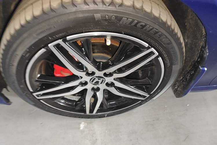 Used Honda Accord 2018 260TURBO Elite Edition China VI Left Front Wheel Hub