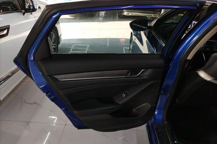 Used Honda Accord 2018 230TURBO Comfort Version National V Left Rear Door Interior