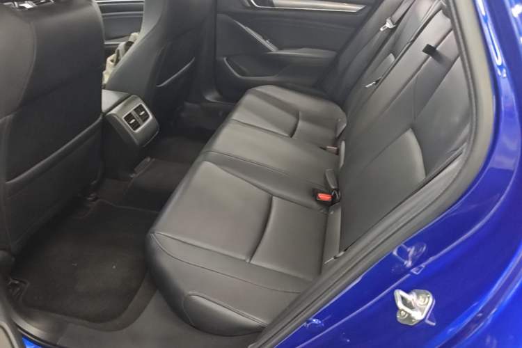 Used Honda Accord 2018 260TURBO Luxury Edition China VI Left Rear Seat