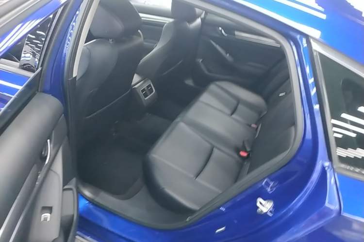 Used Honda Accord 2018 260TURBO Luxury Edition China VI Left Rear Seat