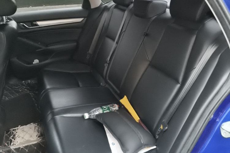 Used Honda Accord 2018 260TURBO Luxury Edition China V Emission Standard Left Rear Seat