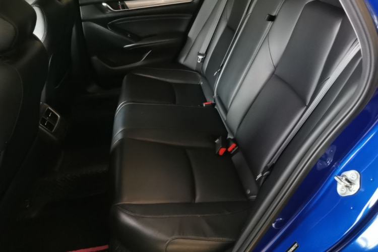 Used Honda Accord 2018 260TURBO Luxury Edition China VI Left Rear Seat