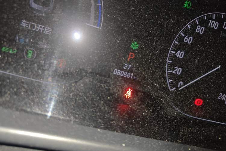 Used Honda Accord 2018 Rui Hybrid 2.0L Rui Ling Edition China VI Odometer Close Up