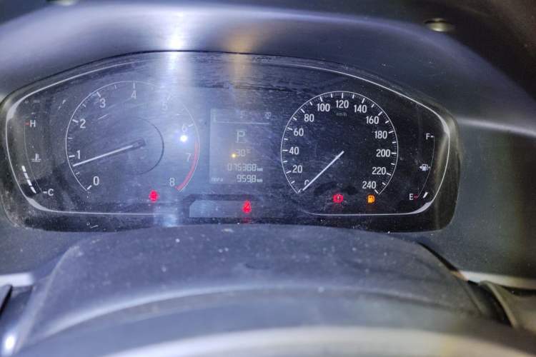 Used Honda Accord 2018 260TURBO Elite Edition China V Odometer Close Up