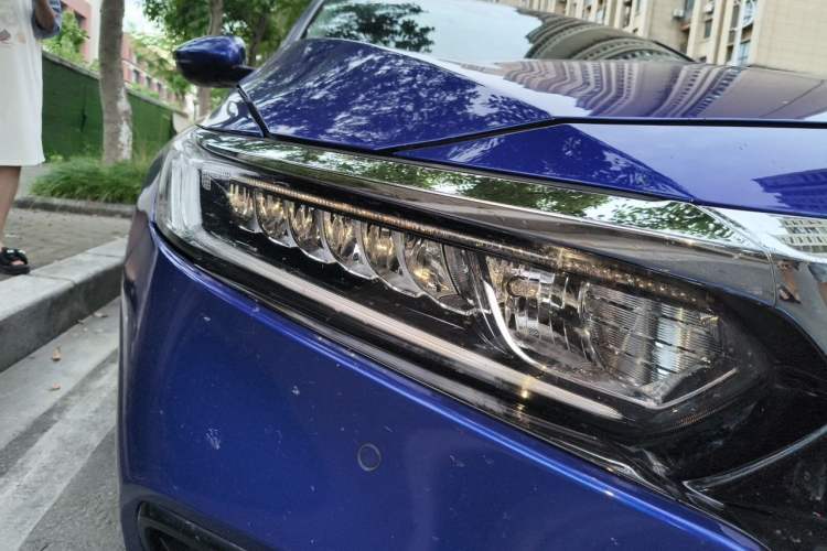 Used Honda Accord 2018 260TURBO Luxury Edition China V Emission Standard Right Front Headlight