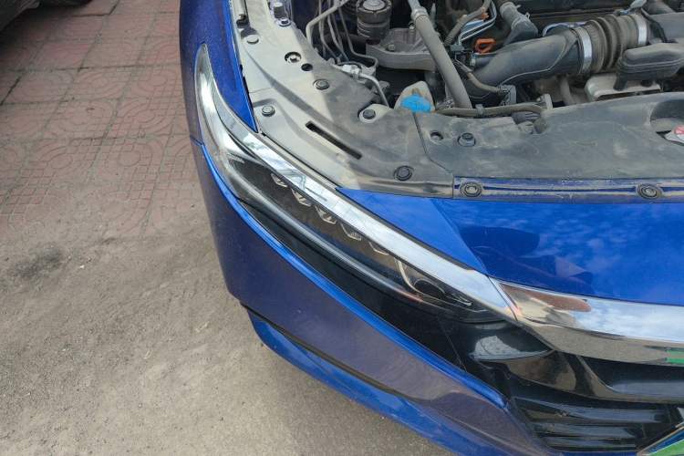 Used Honda Accord 2018 260TURBO Elite Edition China V Right Front Headlight