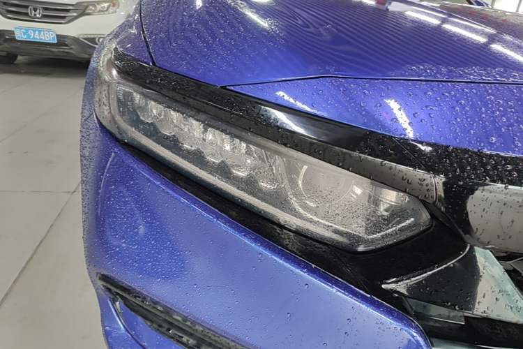 Used Honda Accord 2018 260TURBO Elite Edition China VI Right Front Headlight