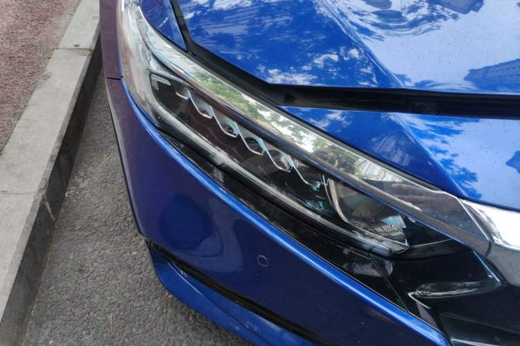 Used Honda Accord 2018 260TURBO Luxury Edition China V Emission Standard Right Front Headlight