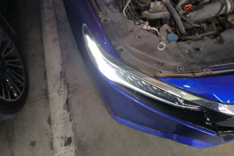 Used Honda Accord 2018 260TURBO Elite Edition China VI Right Front Headlight