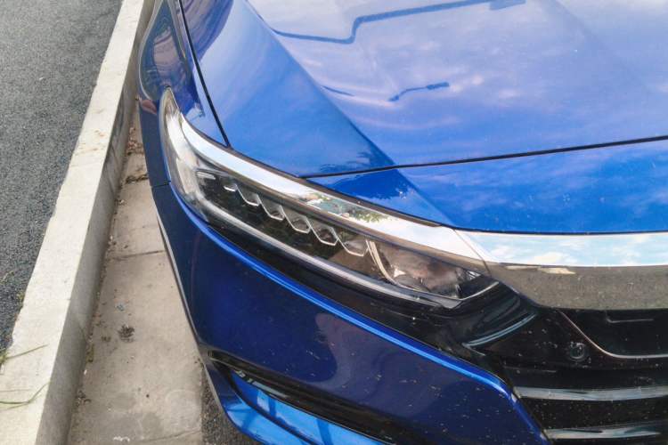 Used Honda Accord 2018 260TURBO Luxury Edition China VI Right Front Headlight
