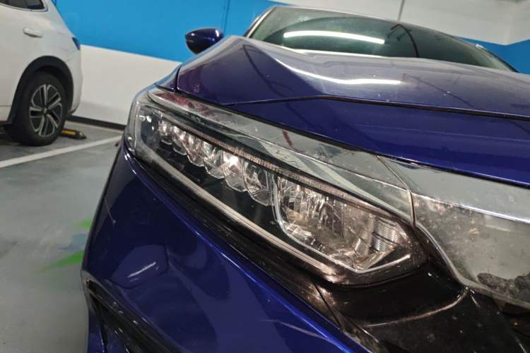 Used Honda Accord 2018 260TURBO Elite Edition China V Right Front Headlight