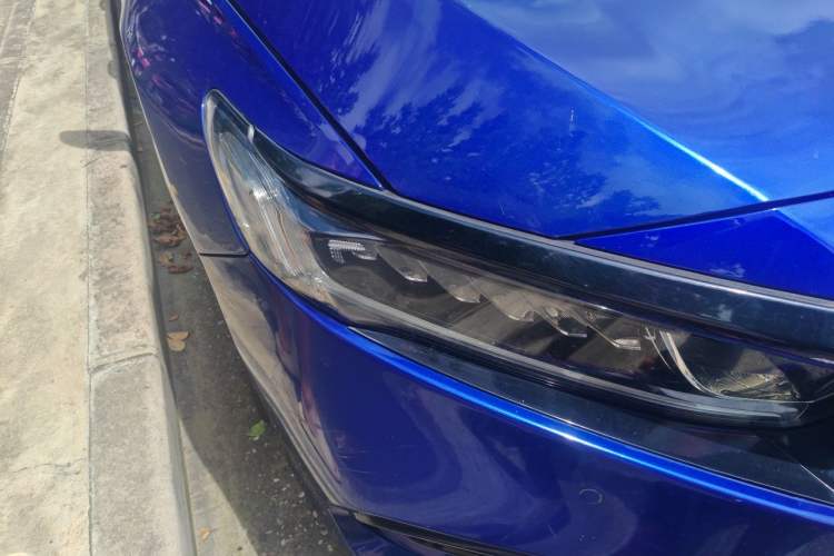 Used Honda Accord 2018 260TURBO Luxury Edition China VI Right Front Headlight