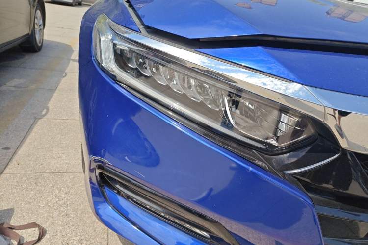 Used Honda Accord 2018 260TURBO Elite Edition China V Right Front Headlight