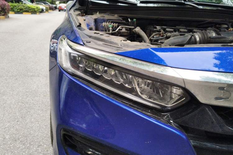 Used Honda Accord 2018 260TURBO Elite Edition China VI Right Front Headlight