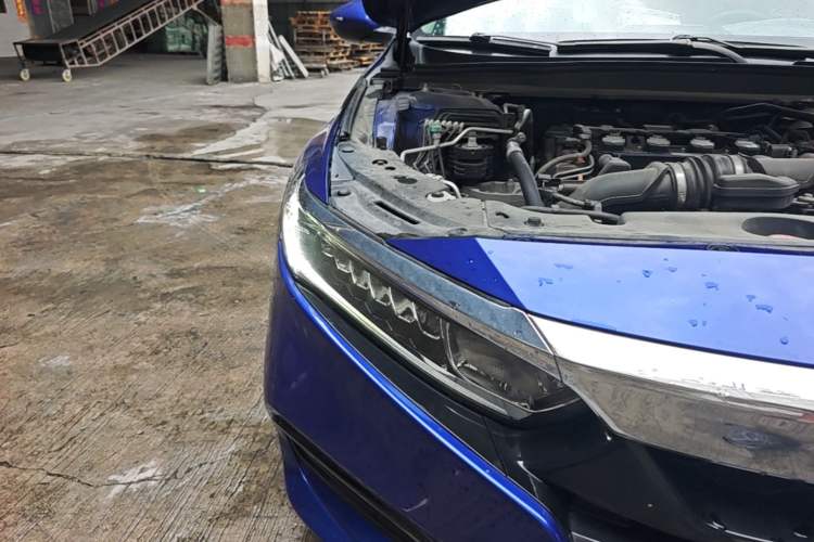 Used Honda Accord 2018 230TURBO Comfort Version National V Right Front Headlight
