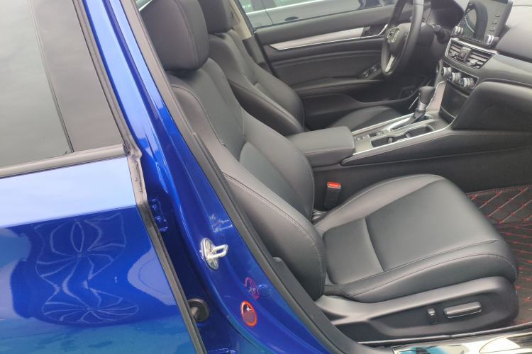 Used Honda Accord 2018 260TURBO Elite Edition China VI Right Front Seat