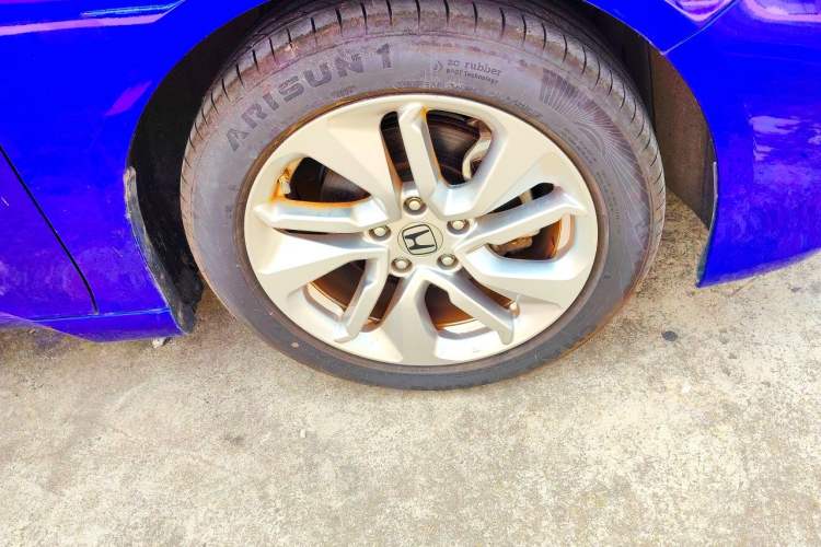 Used Honda Accord 2018 260TURBO Elite Edition China V Right Front Wheel Hub