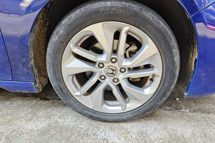 Used Honda Accord 2018 260TURBO Luxury Edition China V Emission Standard Right Front Wheel Hub