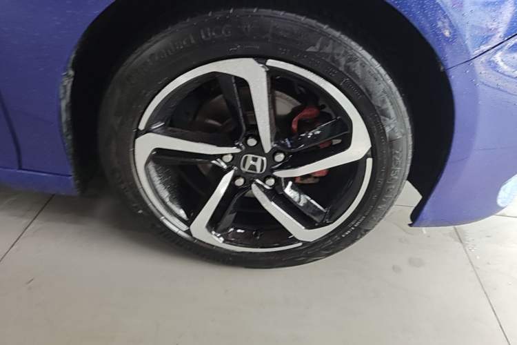 Used Honda Accord 2018 260TURBO Elite Edition China VI Right Front Wheel Hub