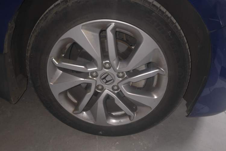 Used Honda Accord 2018 260TURBO Elite Edition China V Right Front Wheel Hub