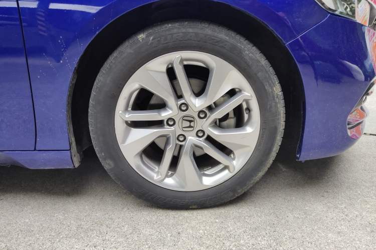 Used Honda Accord 2018 260TURBO Elite Edition China V Right Front Wheel Hub