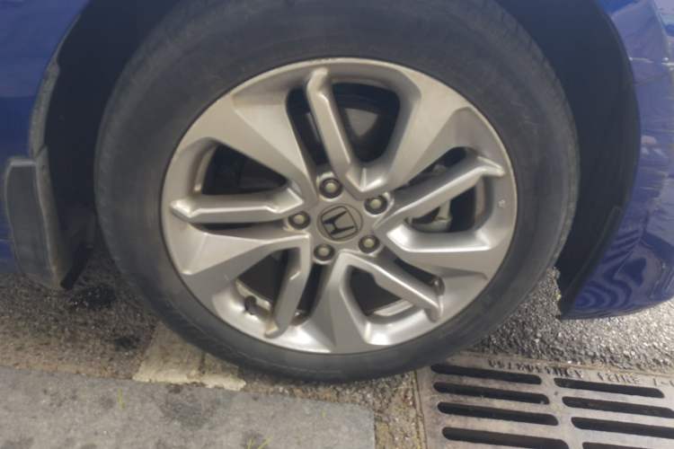 Used Honda Accord 2018 260TURBO Elite Edition China V Right Front Wheel Hub