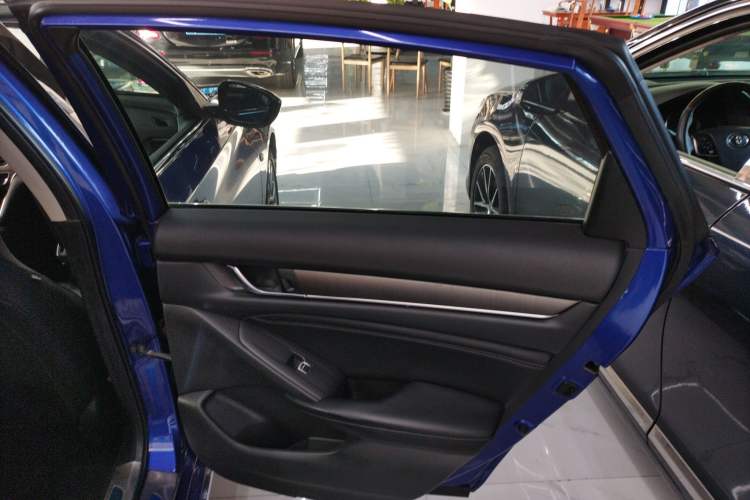Used Honda Accord 2018 230TURBO Comfort Version National V Right Rear Door Interior