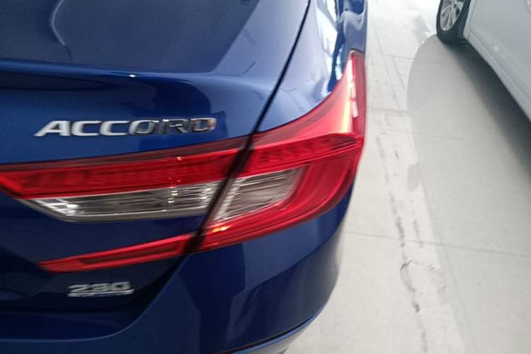 Used Honda Accord 2018 230TURBO Comfort Edition China VI Emission Standard Right Rear Taillight