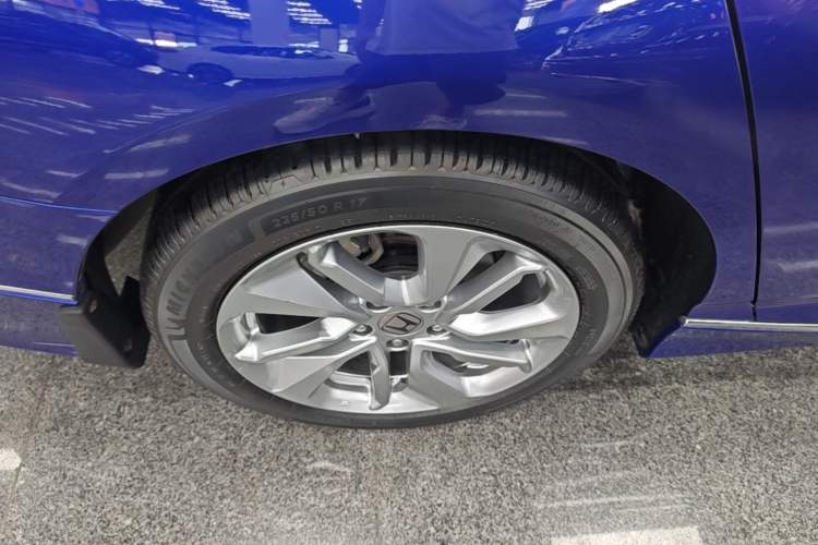 Used Honda Accord 2018 260TURBO Luxury Edition China VI Right Rear Wheel Hub