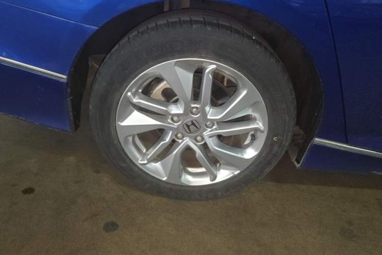 Used Honda Accord 2018 260TURBO Elite Edition China V Right Rear Wheel Hub