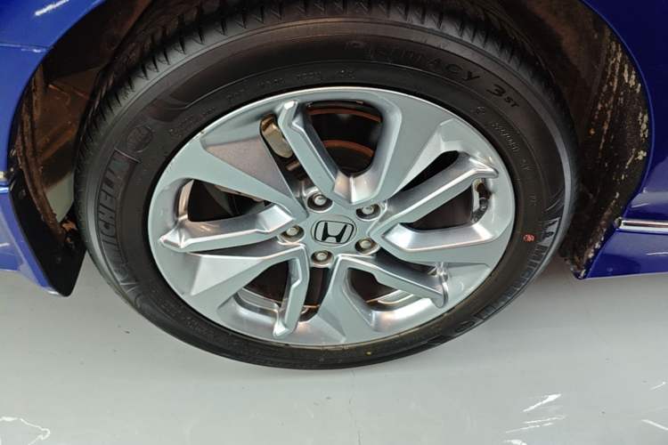 Used Honda Accord 2018 260TURBO Luxury Edition China VI Right Rear Wheel Hub