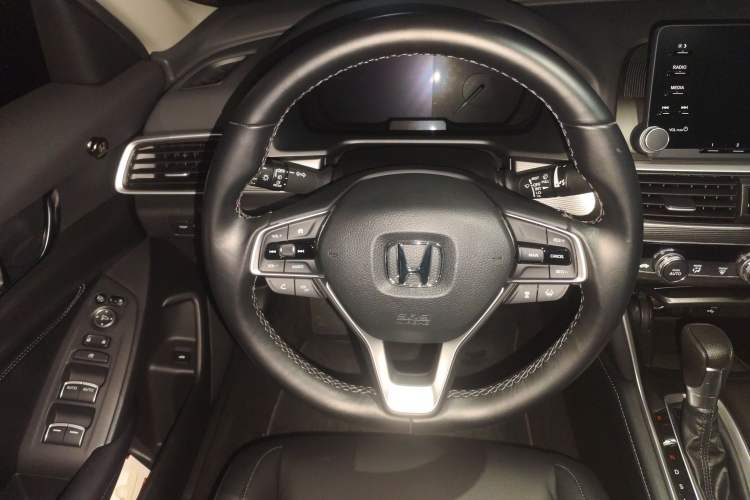Used Honda Accord 2018 260TURBO Luxury Edition China VI Steering Wheel