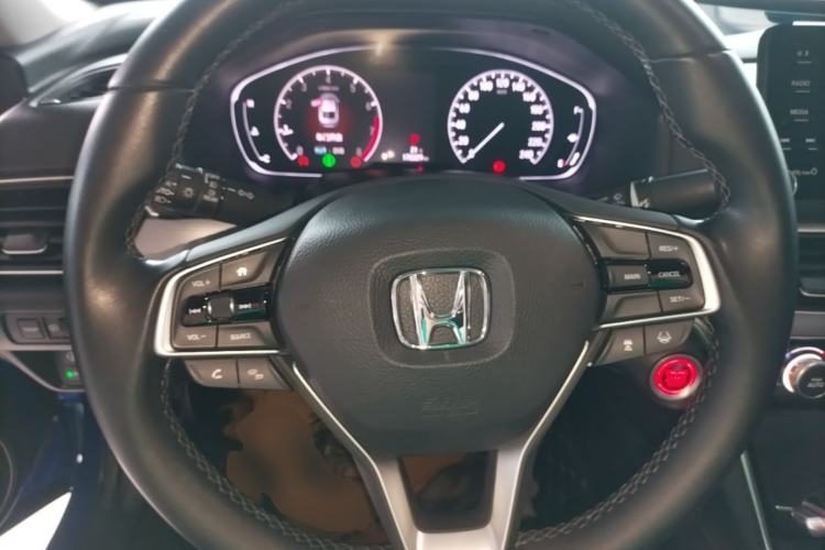 Used Honda Accord 2018 260TURBO Luxury Edition China V Emission Standard Steering Wheel