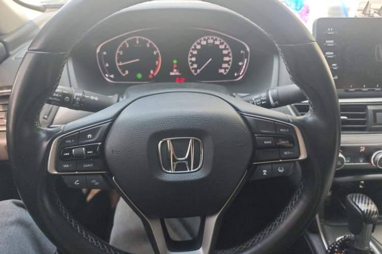 Used Honda Accord 2018 260TURBO Luxury Edition China VI Steering Wheel